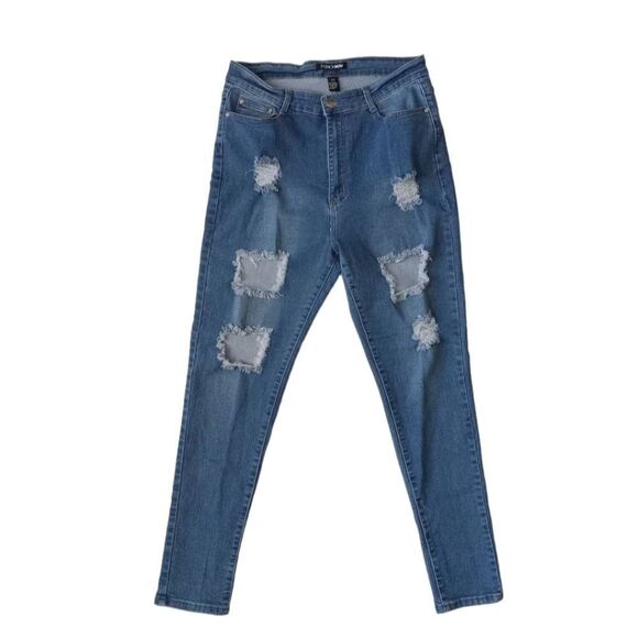 Fashion Nova Women's 1X Blue Medium Denim Wash Distressed Plus Size Skinny Jeans - Picture 1 of 12